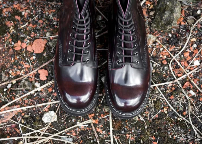 Women Solovair Derby Boots Burgundy RubOff 8 Eye Derby Boot