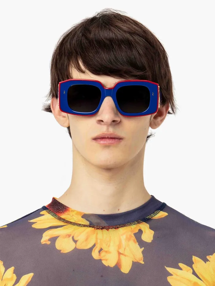 Women SUNGLASSES JW Anderson LARGE SQUARE BUMPER SUNGLASSES Bluered Women SUNGLASSES JW Anderson LARGE SQUARE BUMPER SUNGLASSES Bluered