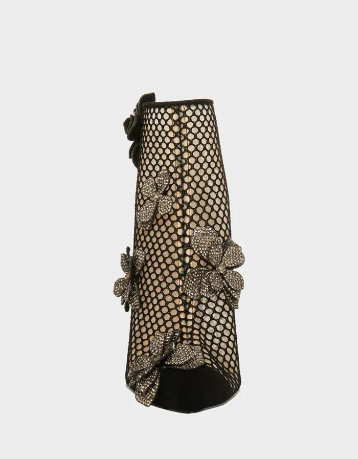 Women URSA BLACK Betsey Johnson