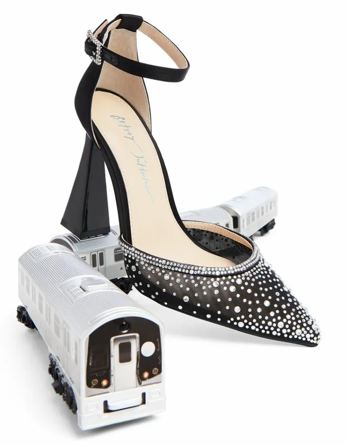 Women VIOLA BLACK Black Betsey Johnson