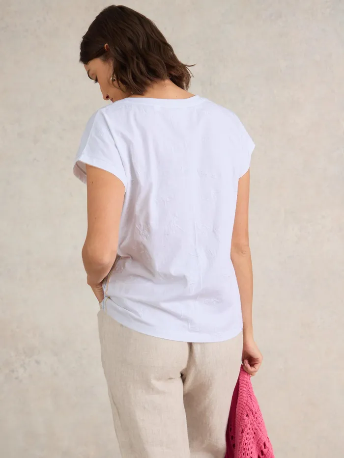Women White Stuff Clothing NELLY NOTCH NECK EMBROIDERED TEE Women White Stuff Clothing NELLY NOTCH NECK EMBROIDERED TEE