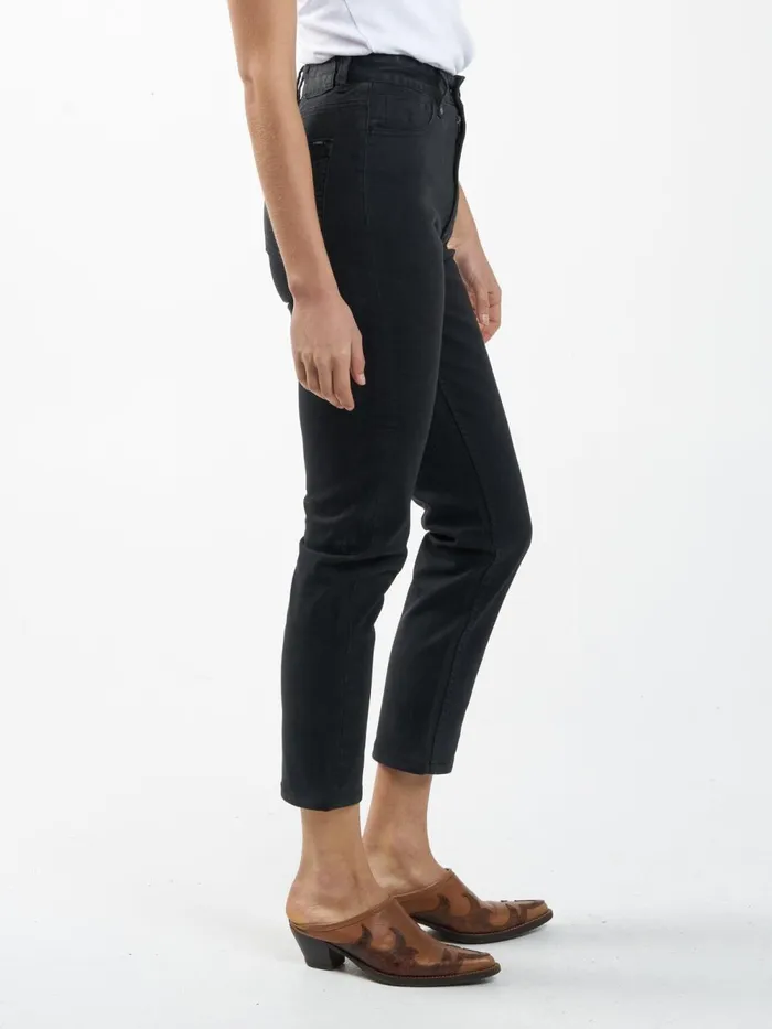 Womens Casey Jean Dusk Black Thrills Denim