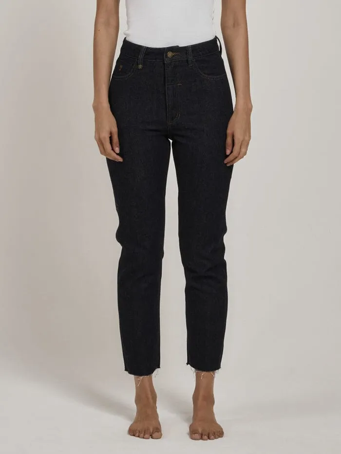 Womens Casey Slim Jean Raw Indigo Thrills Denim