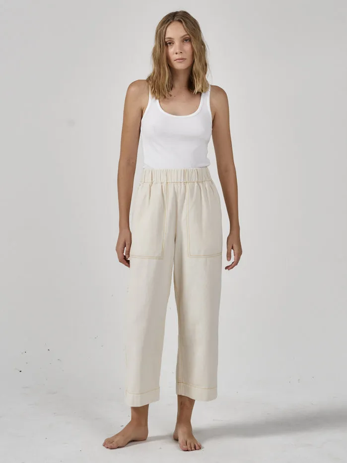 Womens Ease Utility Pant Heritage White Citrus Thrills Pants