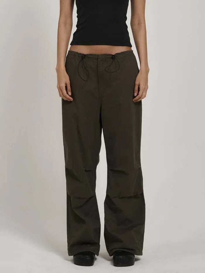 Womens Freefall Parachute Pant Tarmac Thrills Pants