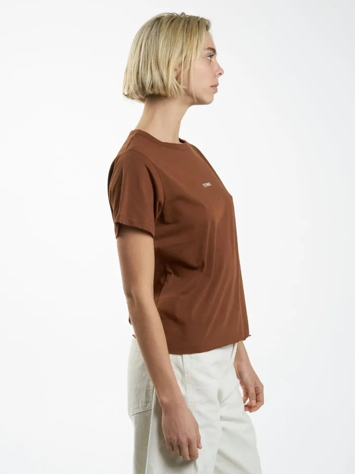 Womens Minimal Relaxed Tee Chestnut Thrills Tops and Tees
