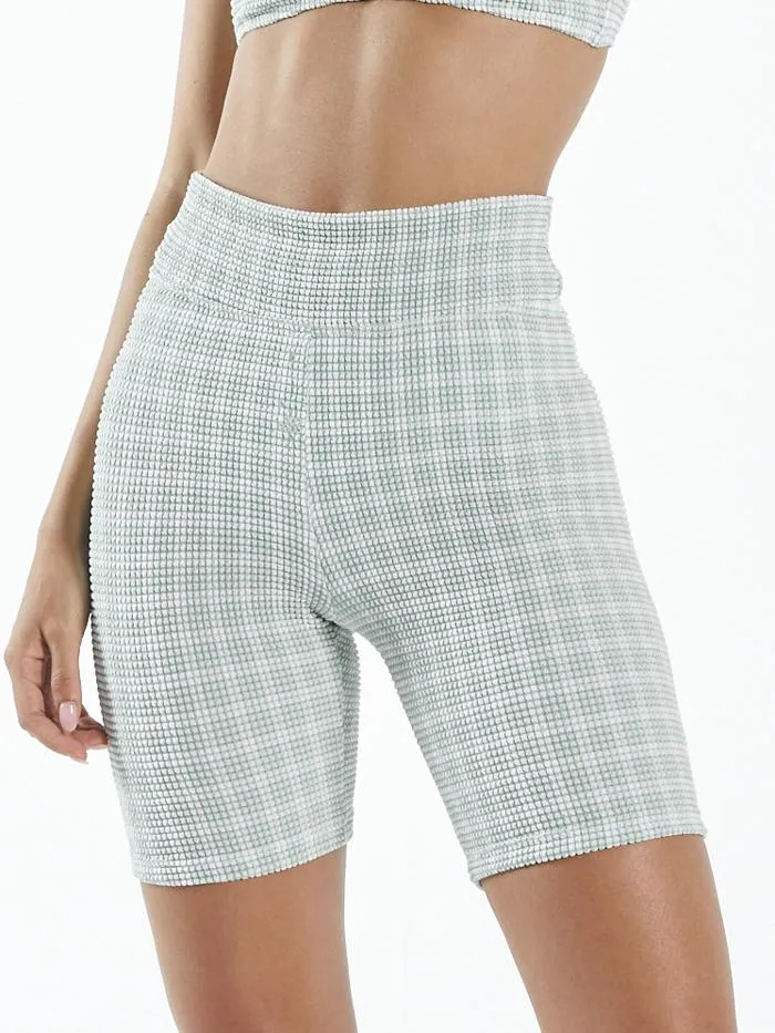 Womens Studio Bike Short Mint Thrills Shorts