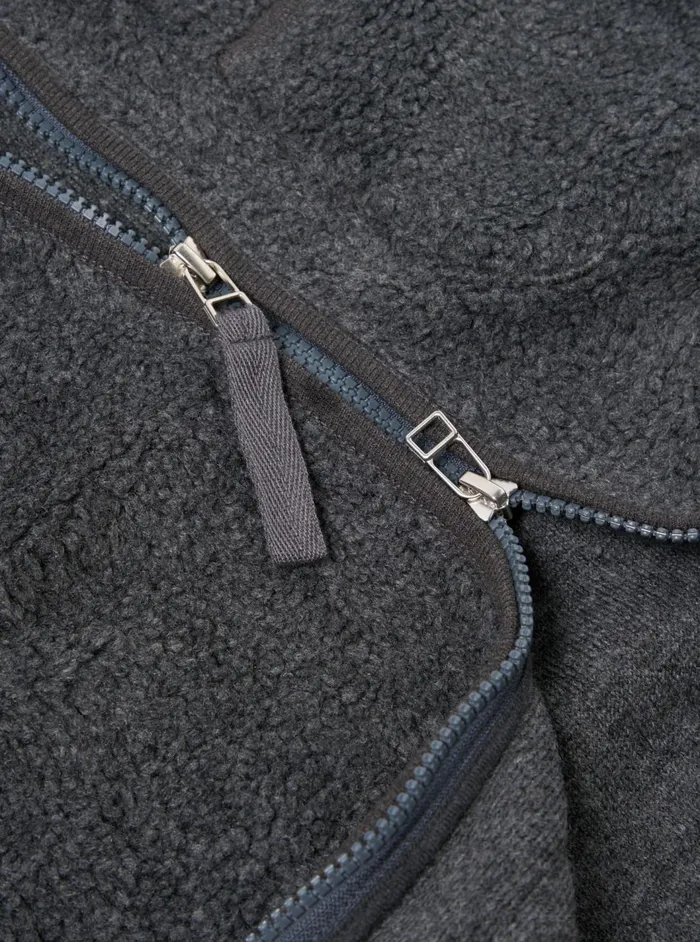 Zip Gilet In Charcoal Mountain Fleece Men Universal Works Fleece